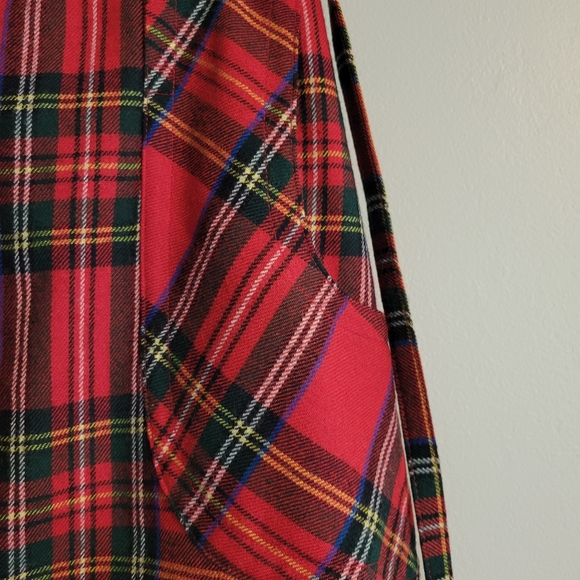 Vintage Christmas Plaid Wool Skirt - Picture 4 of 9